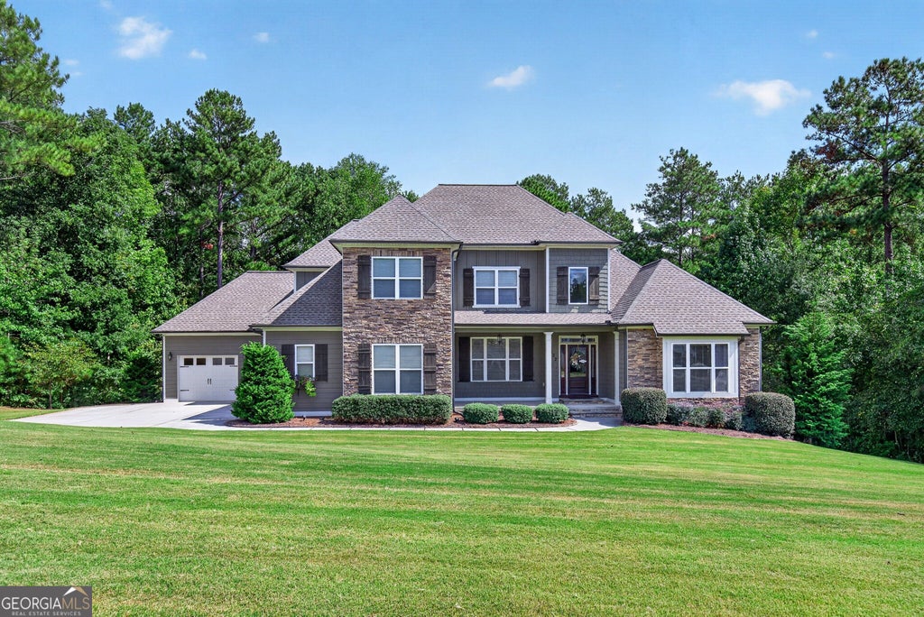 Photo of 122 Brook Trail, Newnan, GA 30265 (MLS # 10856668)