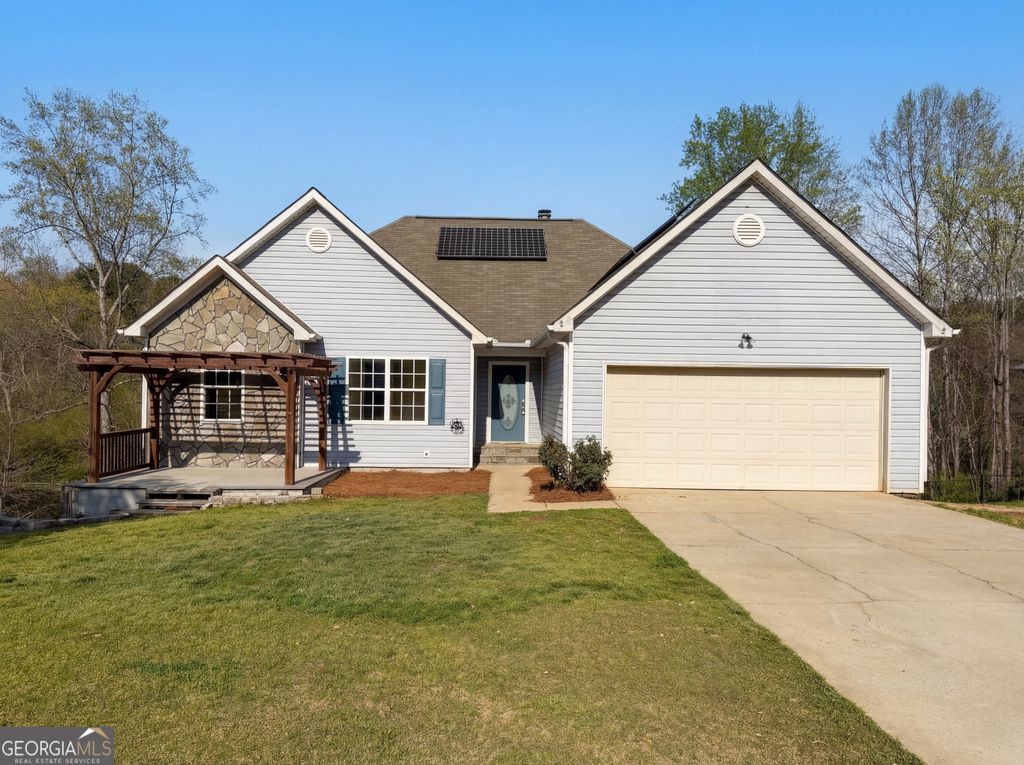 Photo of 205 Clearwater Drive, Monroe, GA 30655 (MLS # 10720286)