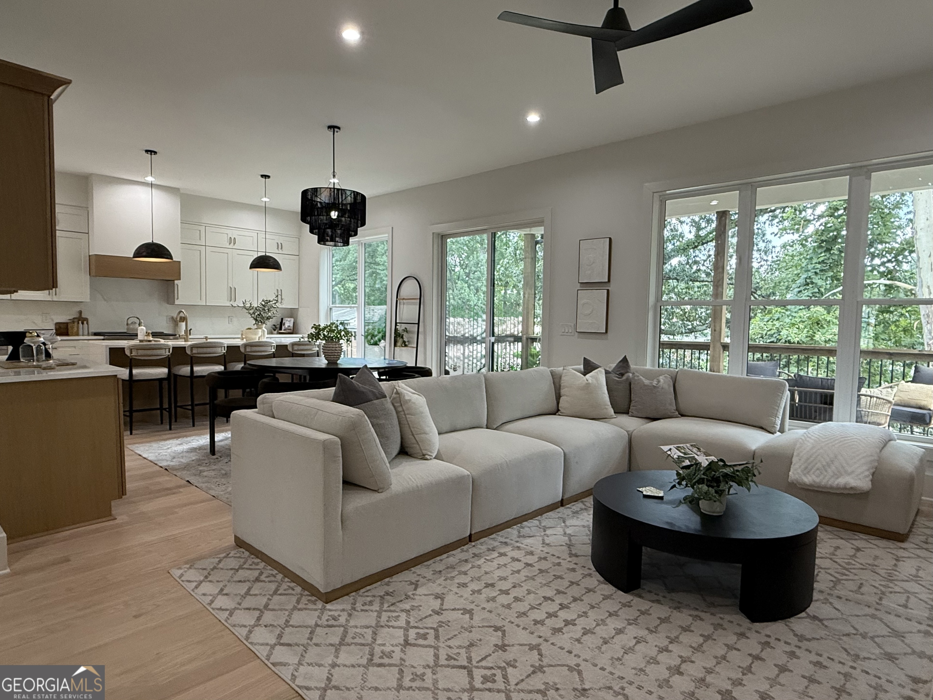 3020 Trae CT