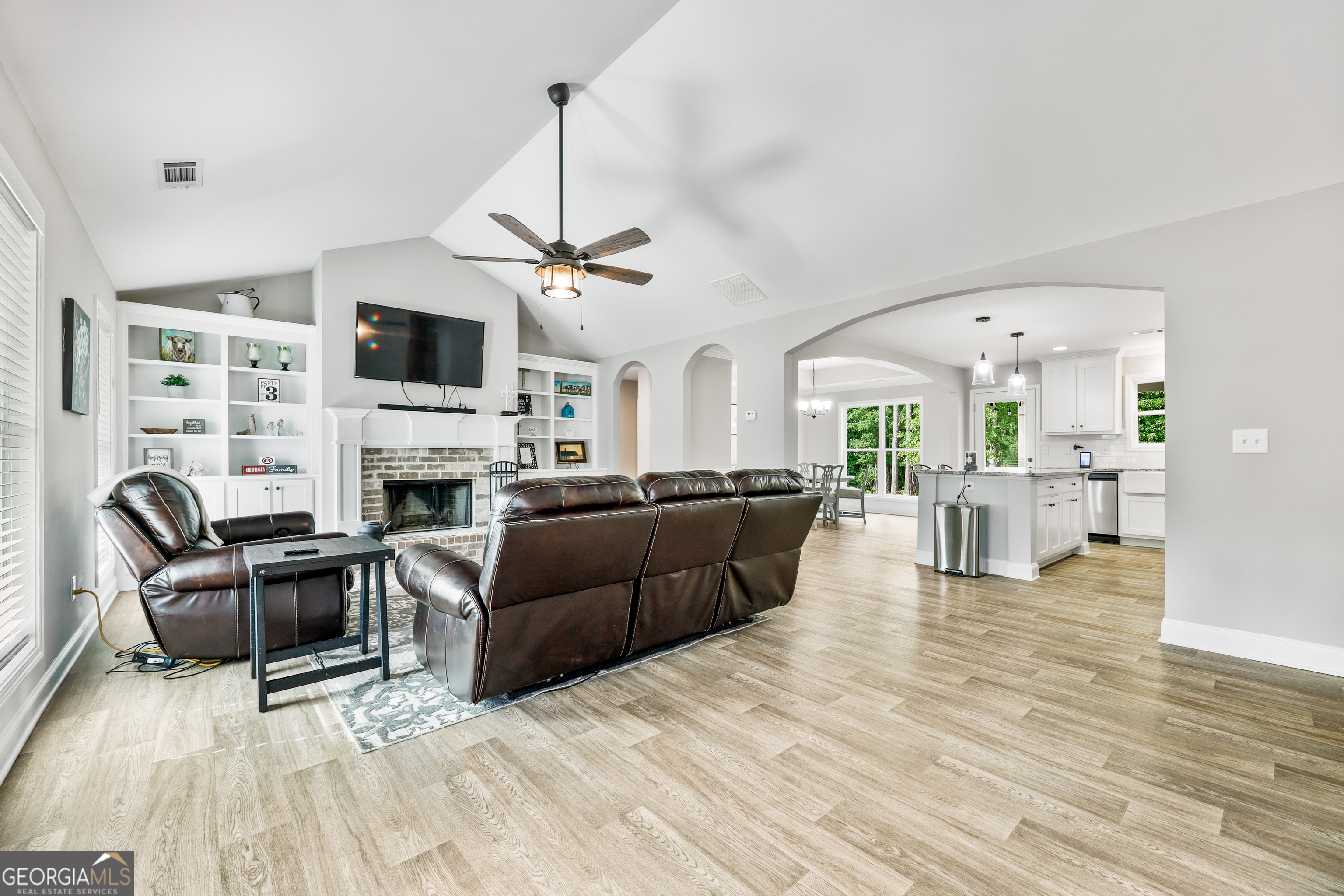 187 Abby LN