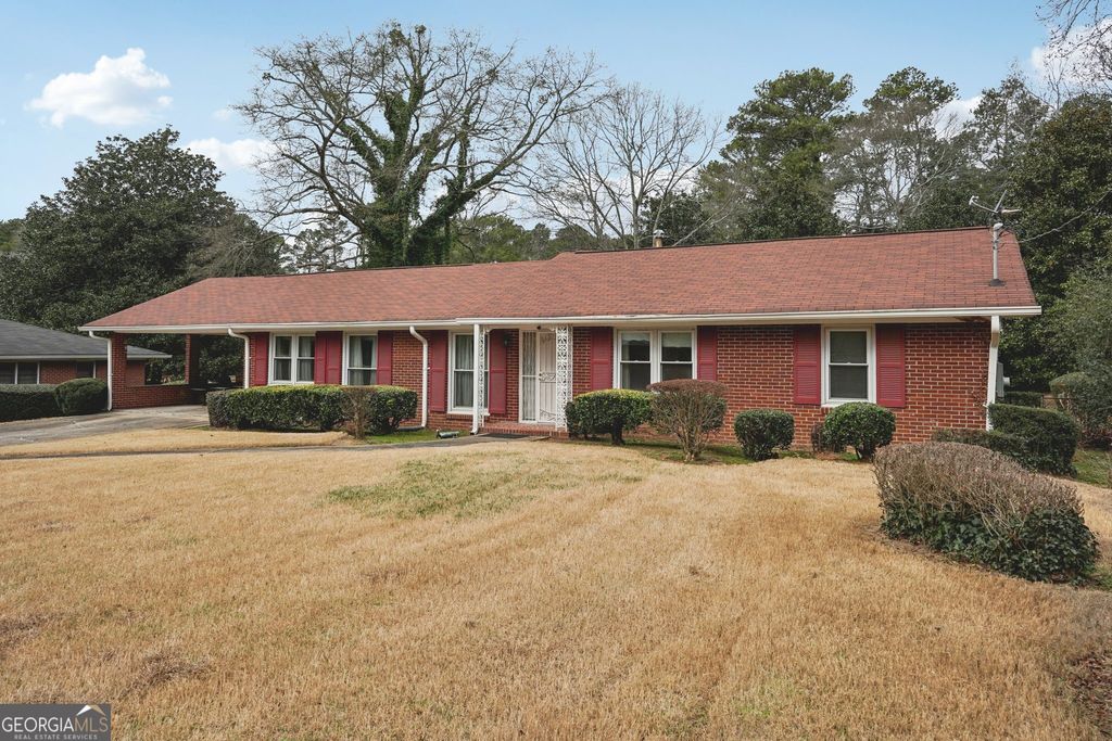 Photo of 3407 W Manor Ln, Atlanta, GA 30311 (MLS # 10665080)