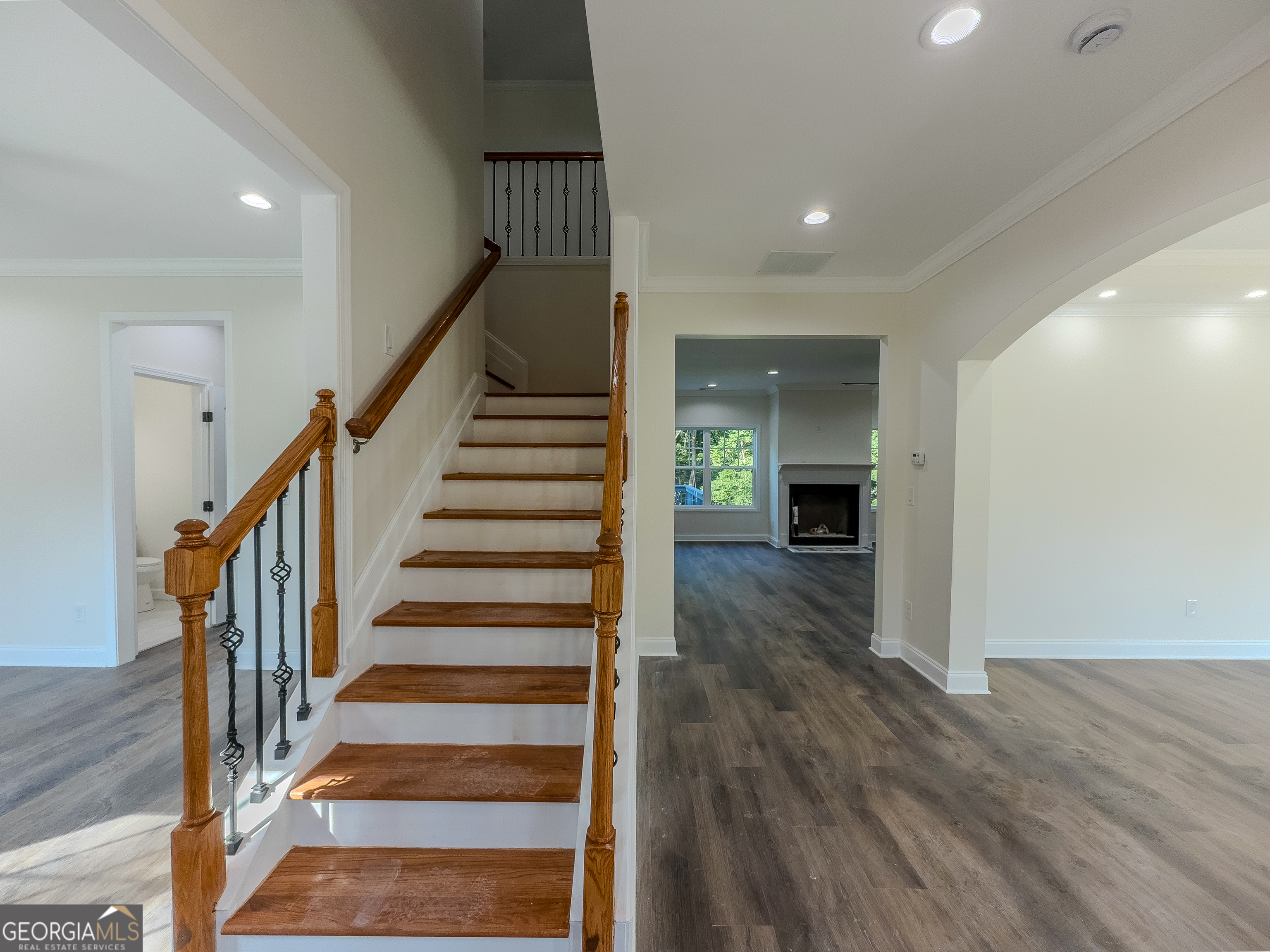 484 Fieldstream WAY