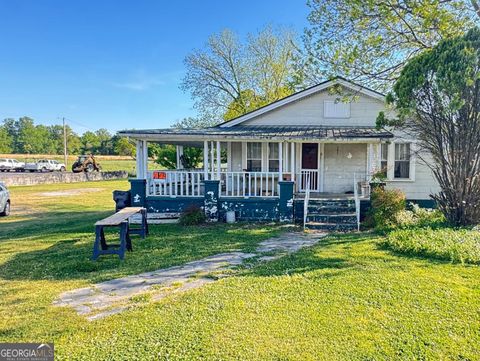 Photo of 11991201 W Main Crest, Centre, AL 35960 (MLS # 10732236)
