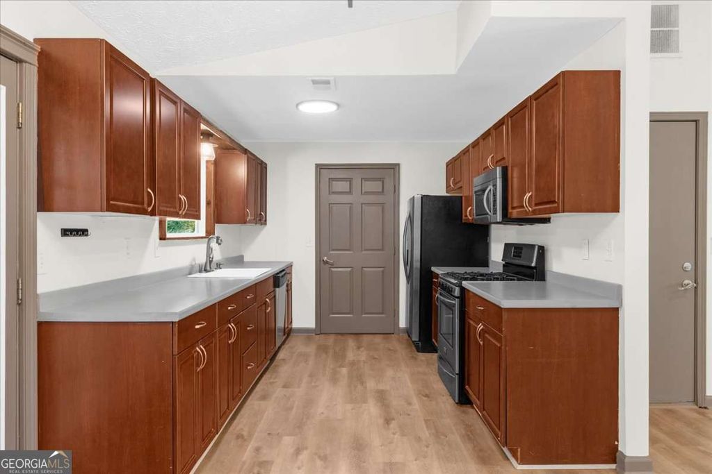 Photo of 224 Applebranch Drive, Woodstock, GA 30188 (MLS # 10715458)