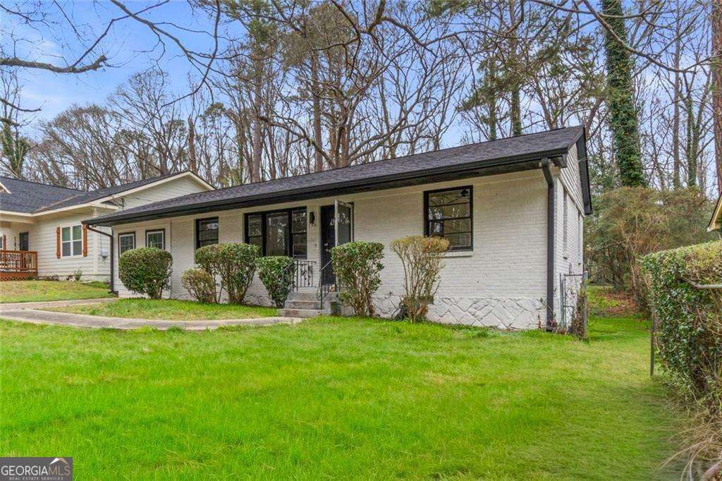 Photo of 188 Oak Drive SE, Atlanta, GA 30354 (MLS # 10766211)