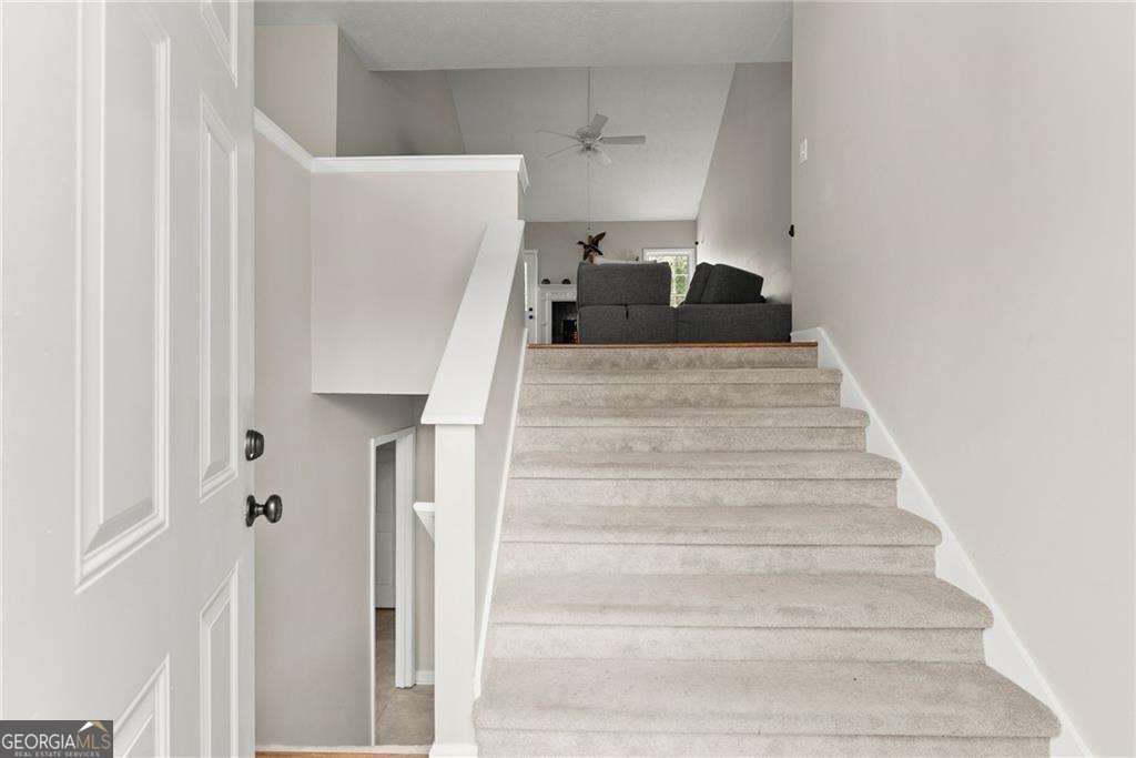 5920 Branden Hill LN