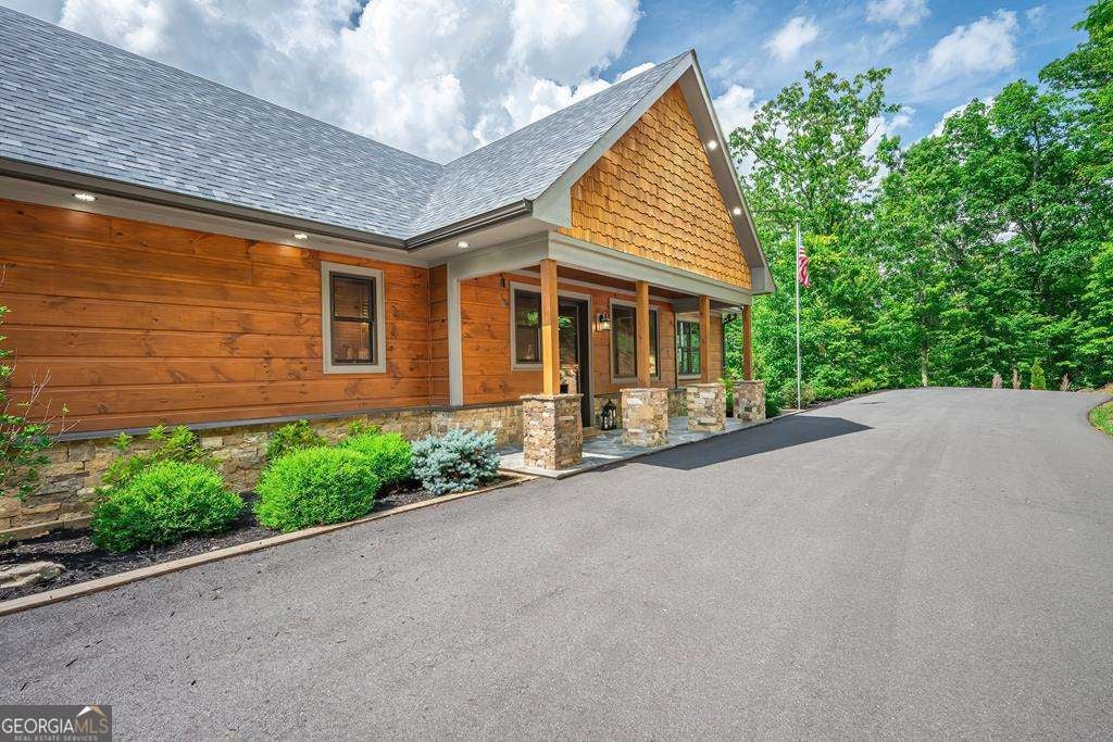 193 Pontoosuc DR