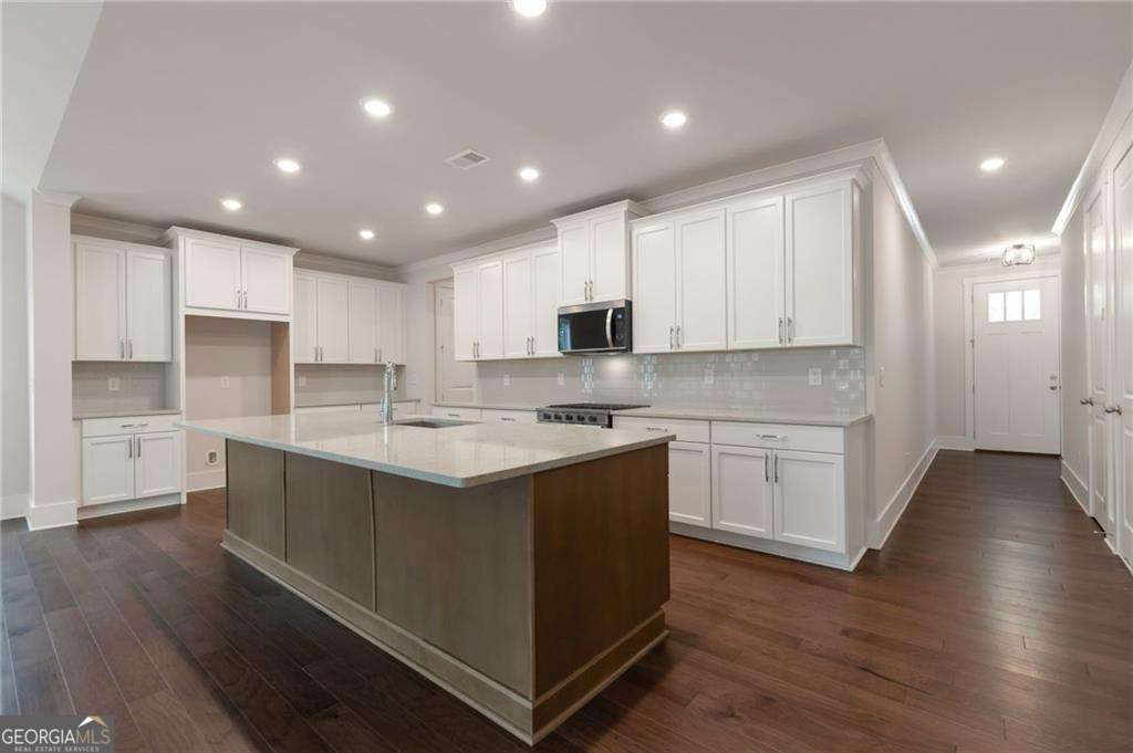 325 Willow CV