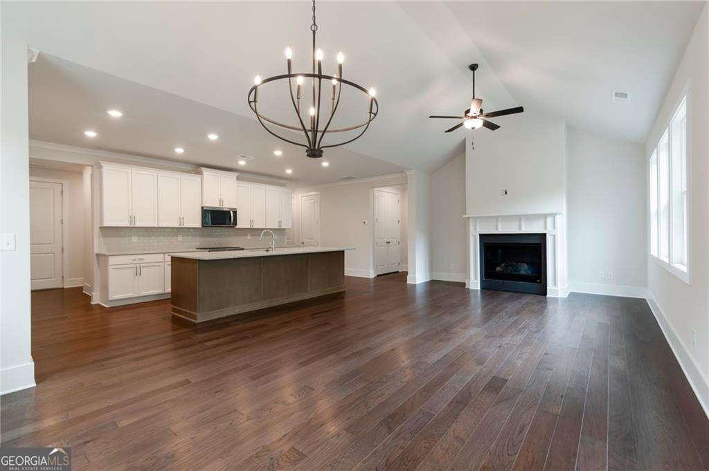 325 Willow CV
