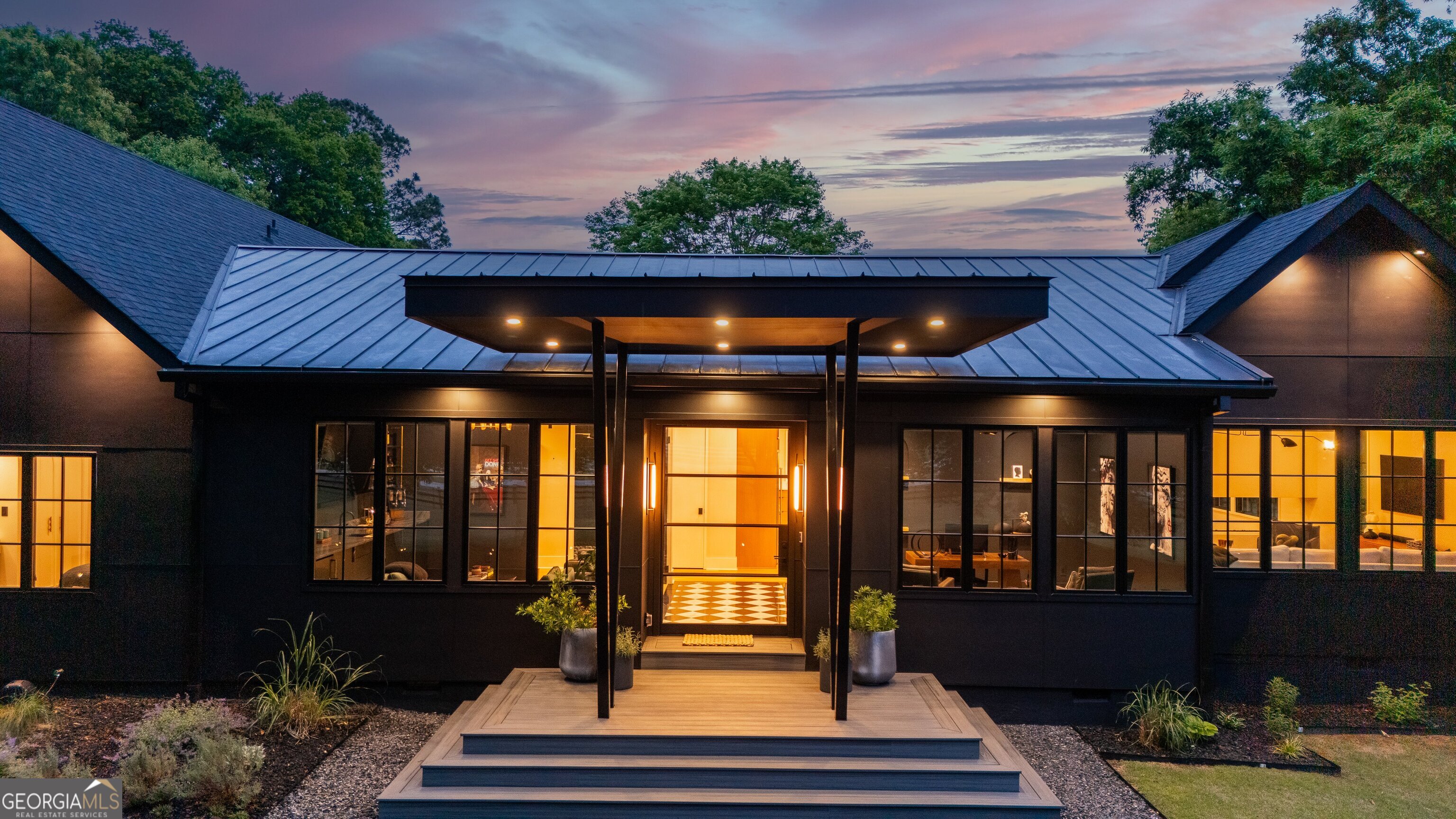 1027 Fischer Road