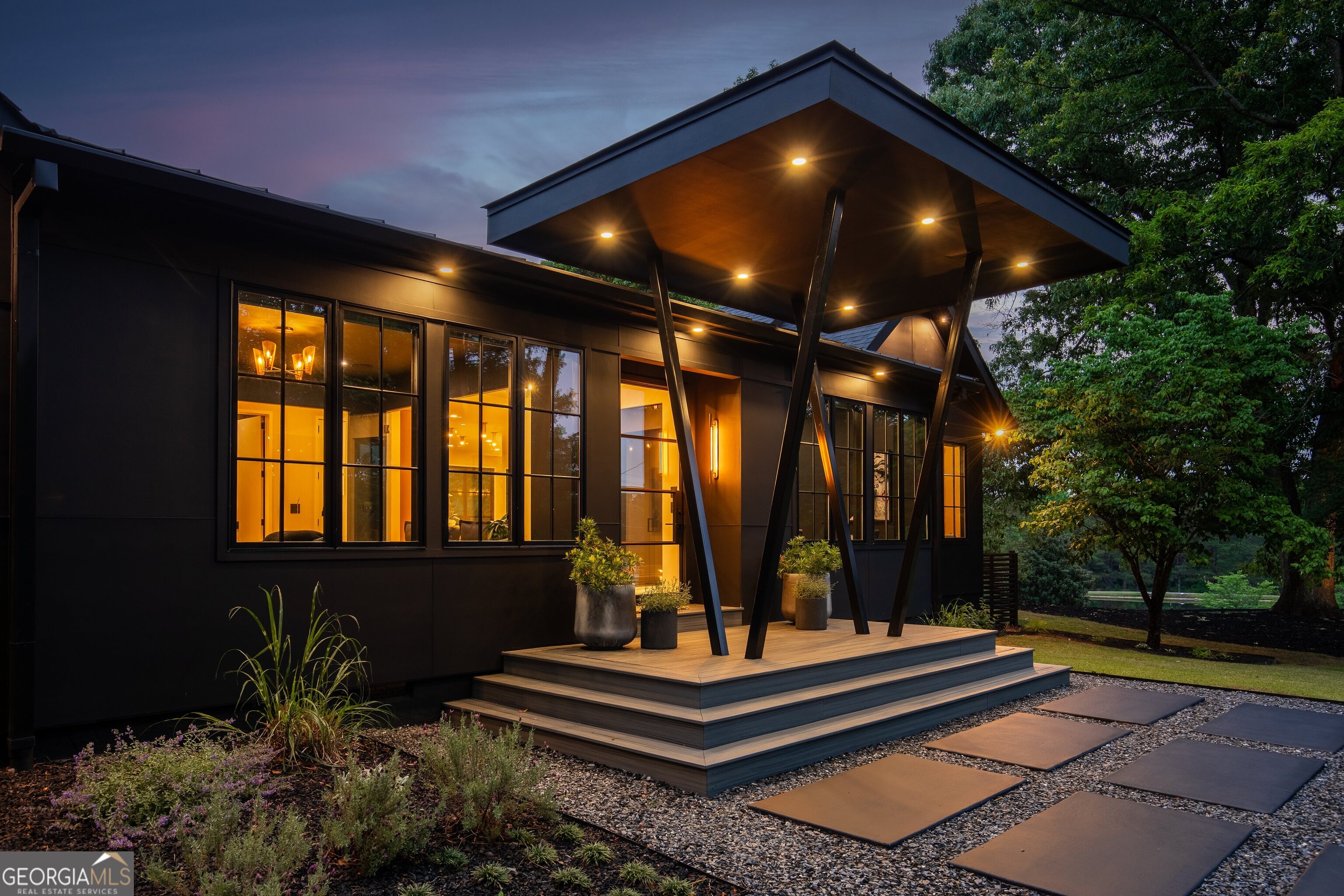 1027 Fischer Road