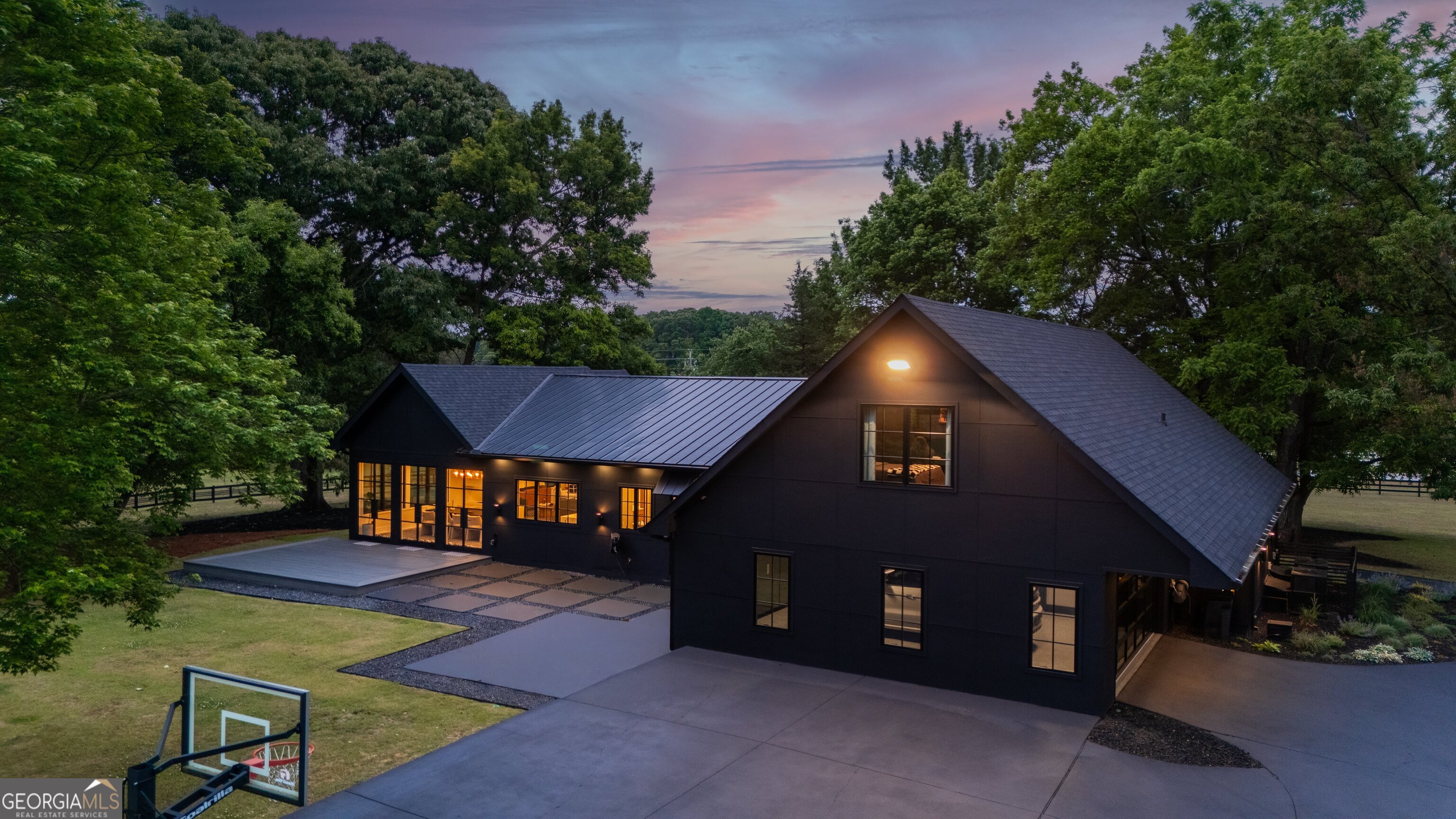 1027 Fischer Road