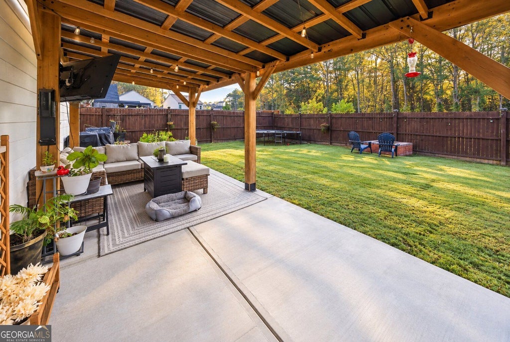Photo of 42 Kimberlys Crossing, Jasper, GA 30143 (MLS # 10875581)