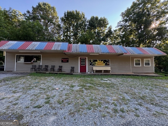 2605 HWY 66