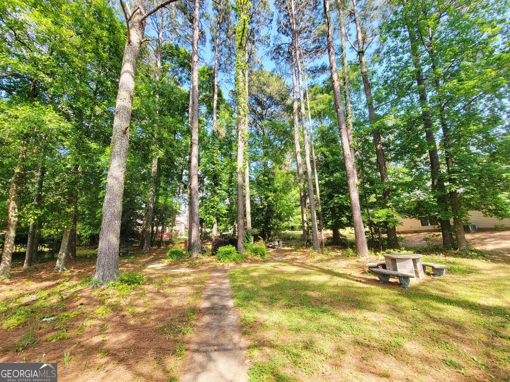 Photo of 116 W Greenwich Circle, Lagrange, GA 30241 (MLS # 10766498)