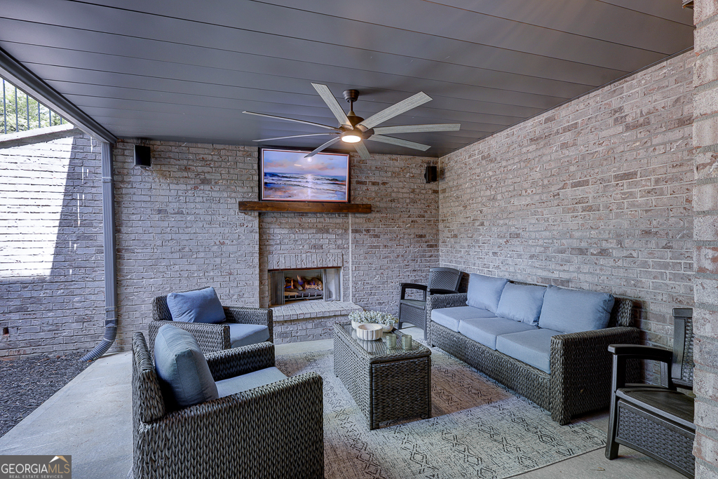 Walton Creek Estates - Residential