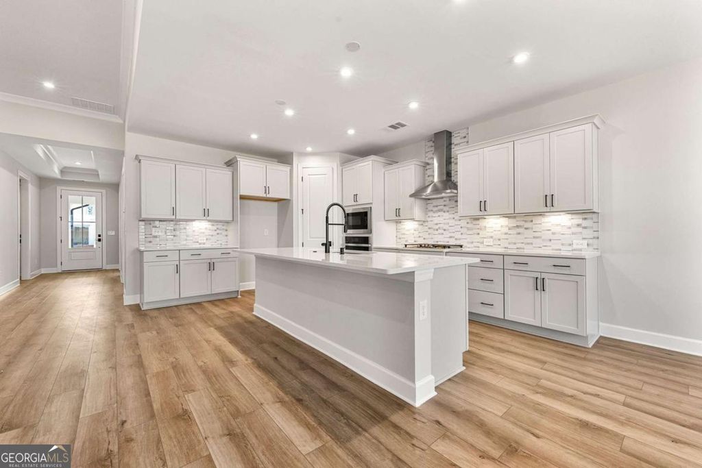 Photo of 290 Conway Trail, Hoschton, GA 30548 (MLS # 10690391)