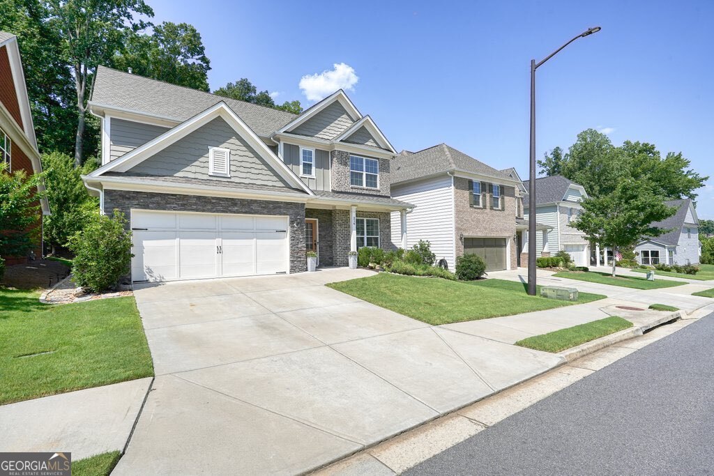 214 Gaston CT