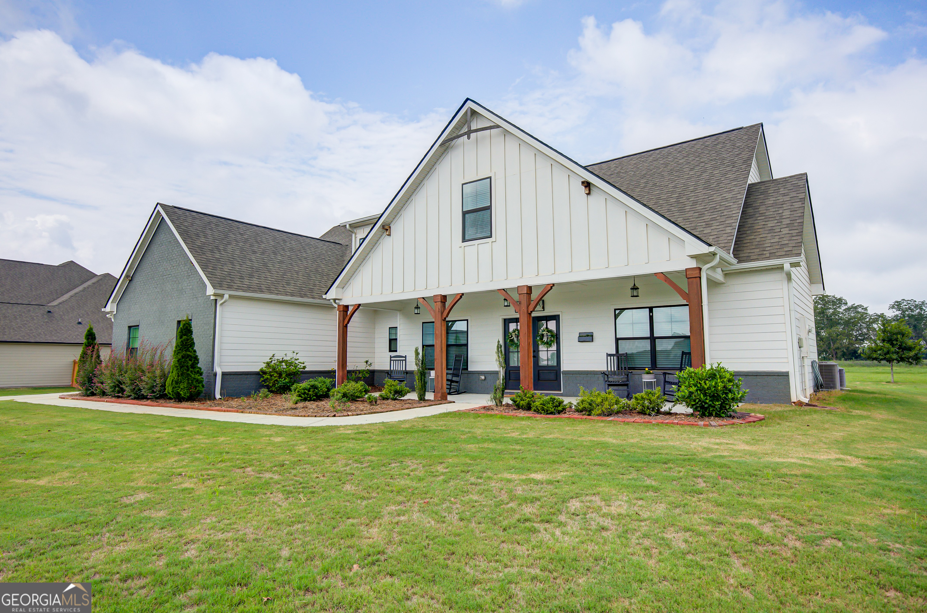 58 McMillan WAY