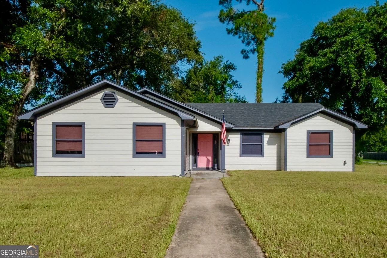 100 Pinedale Drive