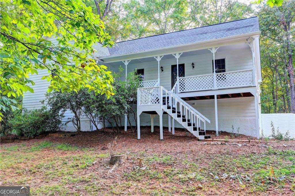 Photo of 214 Valley Brook Drive, Woodstock, GA 30188 (MLS # 10788041)