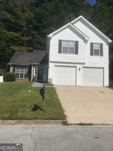 A home in Stone Mountain