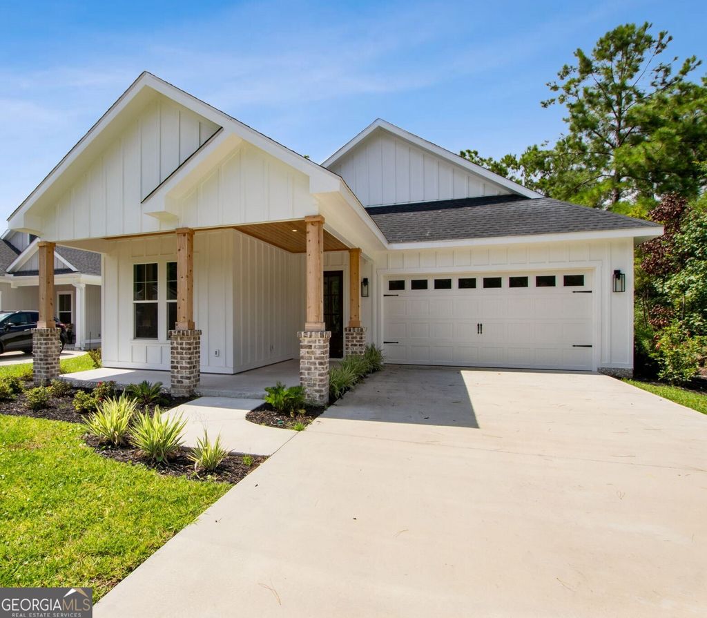 Photo of 206 Holm Place, St. Marys, GA 31558 (MLS # 10789853)