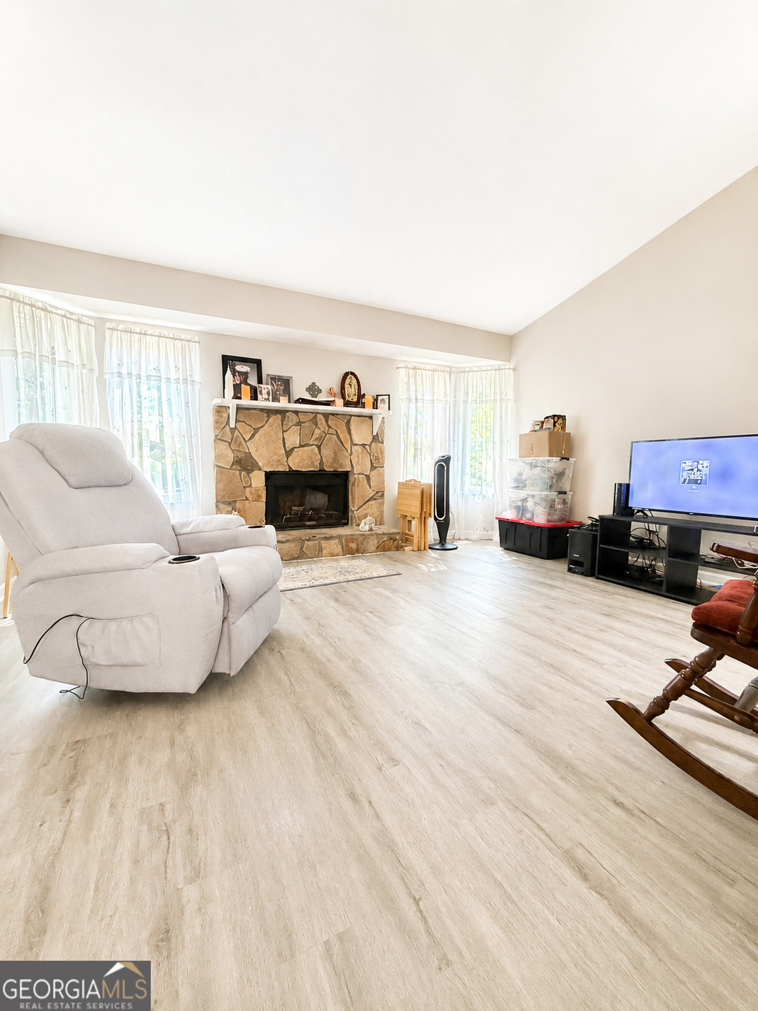 5766 Western Hills DR