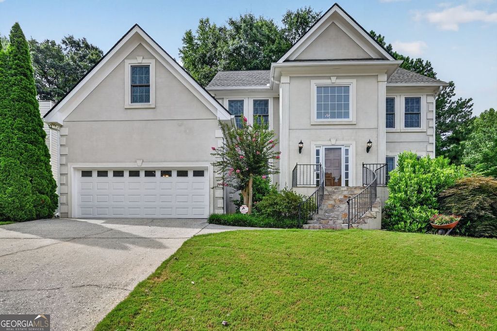 Photo of 3845 Bridlewood Drive, Duluth, GA 30096 (MLS # 10810347)