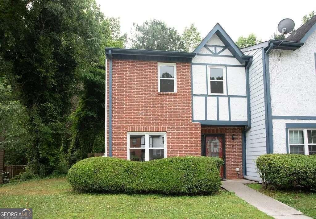 Main Station - Residential Lease