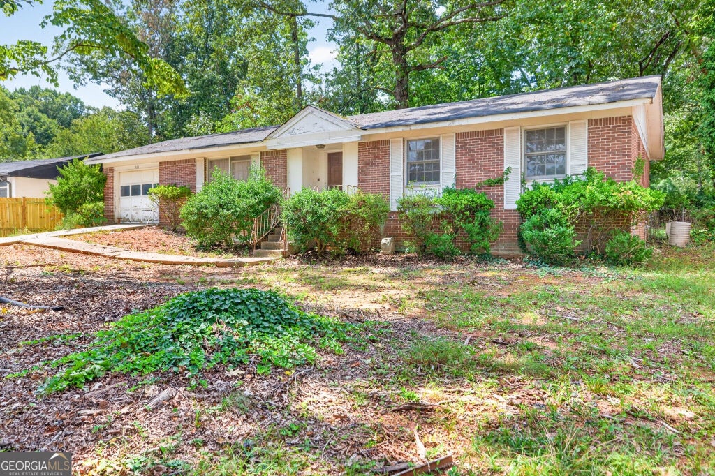 Photo of 526 Stonewood Drive, Stone Mountain, GA 30087 (MLS # 10841805)