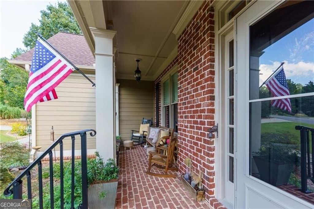 Photo of 201 Glenrise Court, Woodstock, GA 30188 (MLS # 10724906)