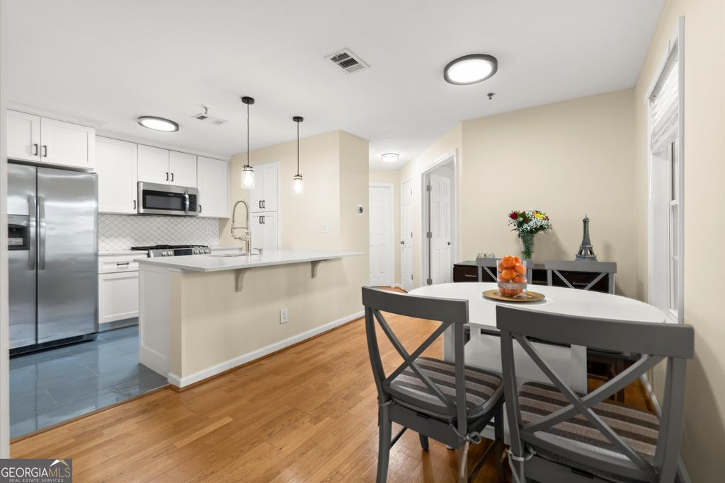 Photo of 2182 River Heights Ct, Marietta, GA 30067 (MLS # 10714002)