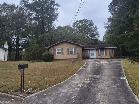 Photo of 165 Hidden Brook Court, South Fulton, GA 30349 (MLS # 10635389) Photo of 165 Hidden Brook Court, South Fulton, GA 30349 (MLS # 10635389)