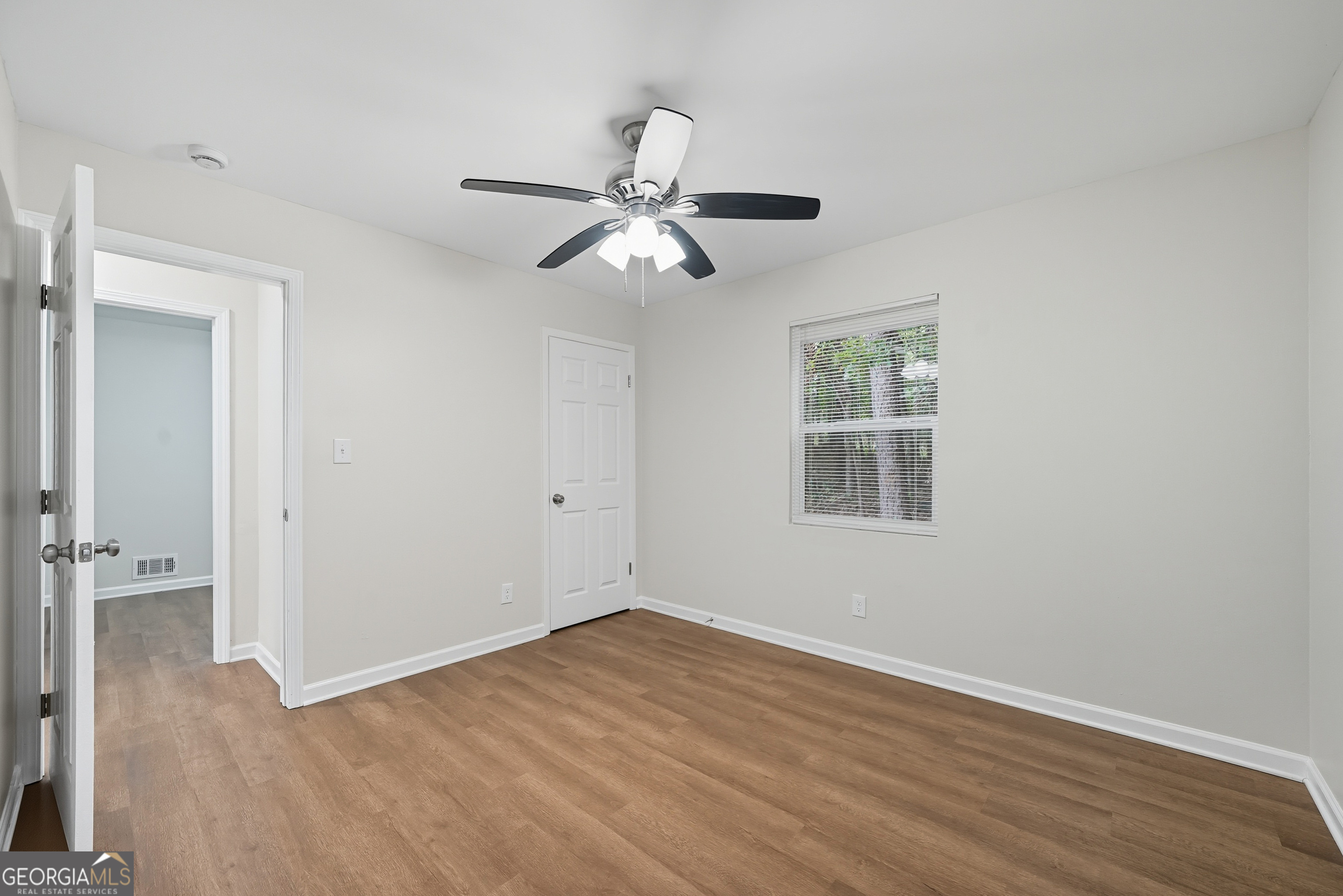 Paradise Park - Residential