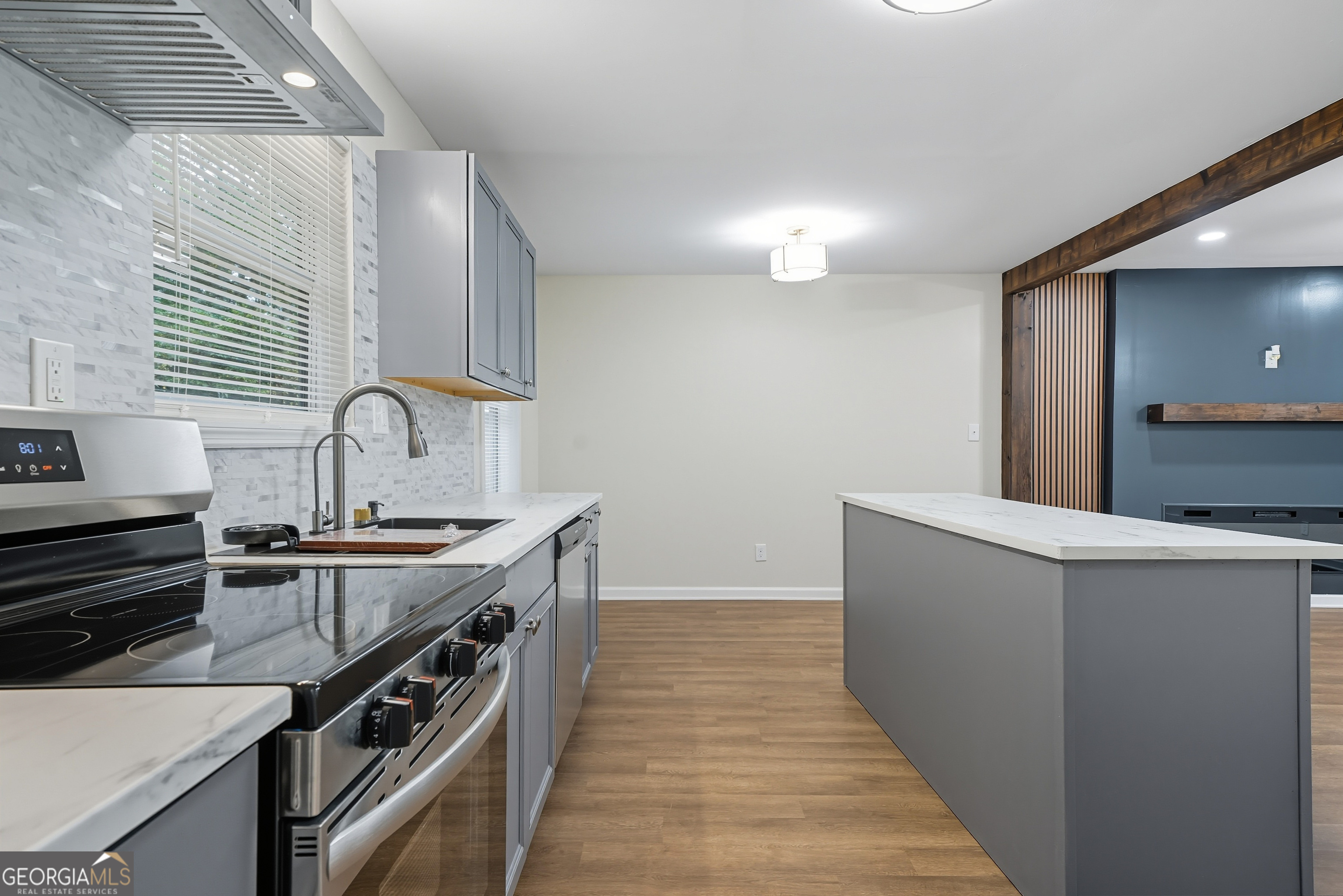 Paradise Park - Residential