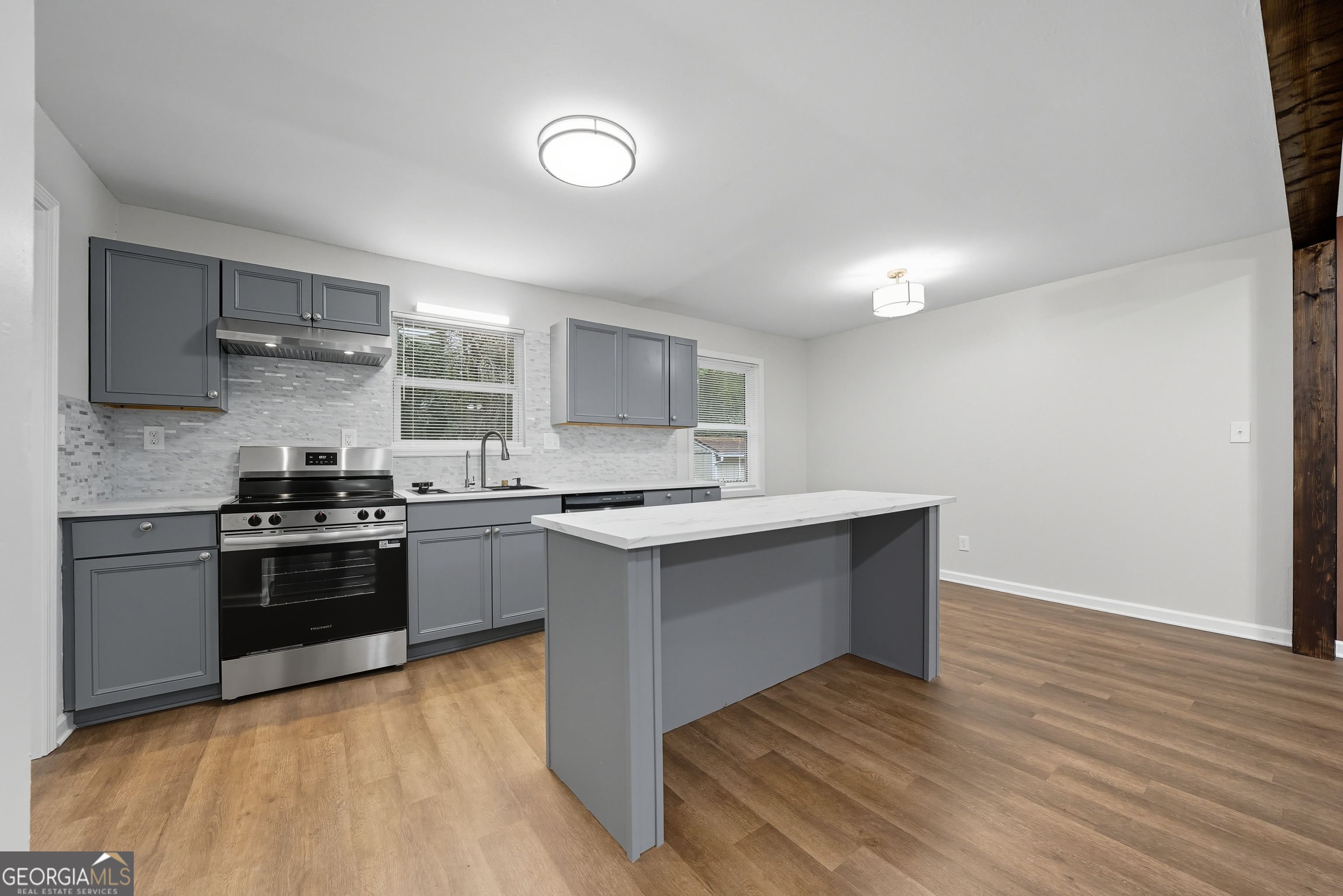 Paradise Park - Residential