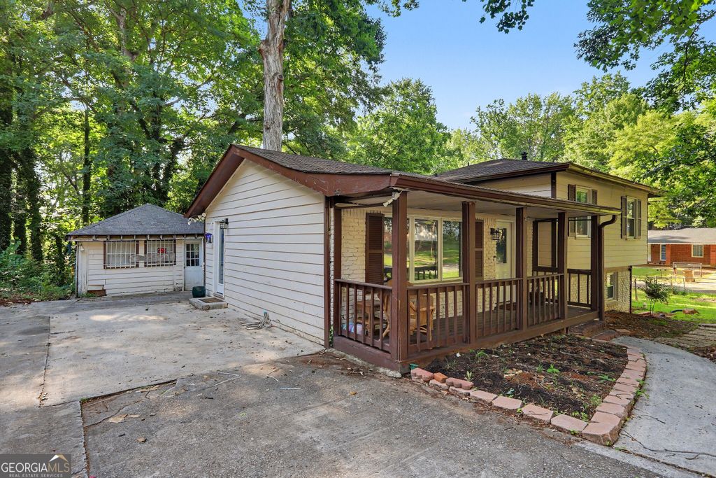 Photo of 6322 Waikiki Way, Forest Park, GA 30297 (MLS # 10769080)
