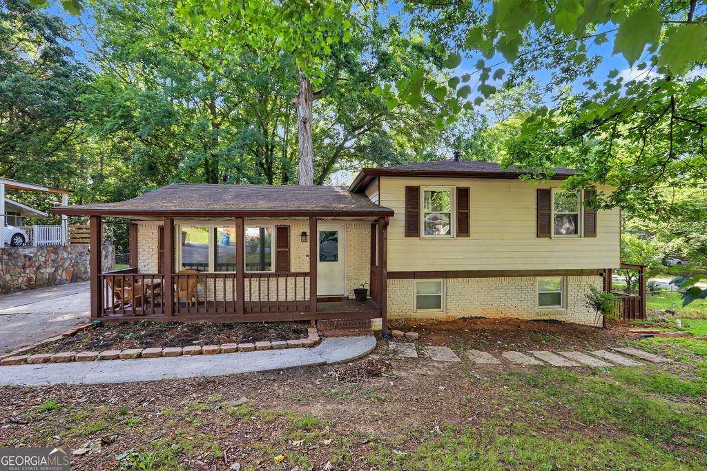 Photo of 6322 Waikiki Way, Forest Park, GA 30297 (MLS # 10769080)