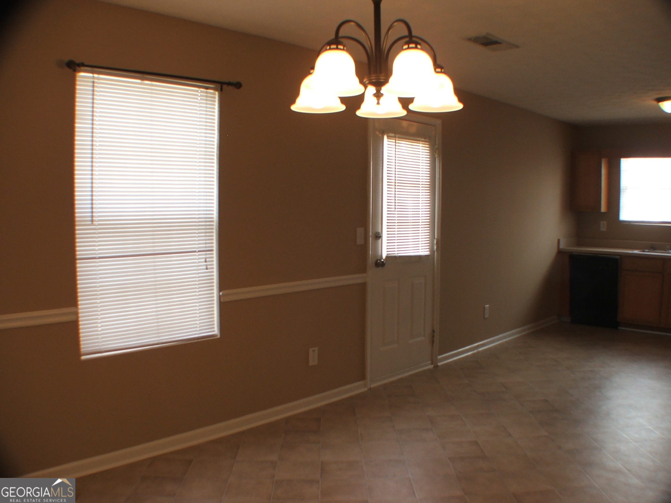 183 Woodwind WAY