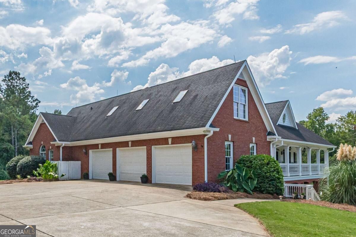 5335 N Helton RD