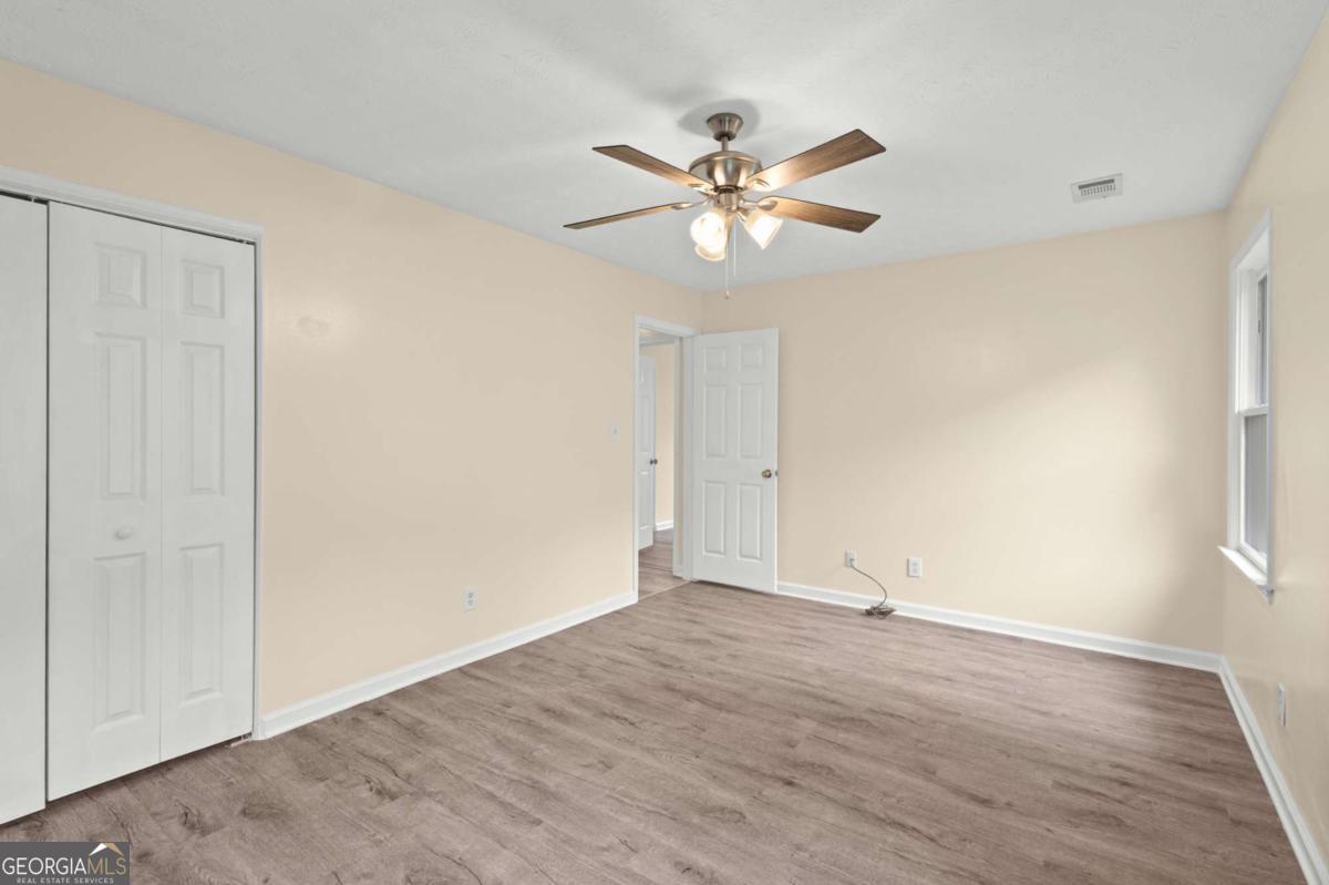 1891 Riverchase CIR NE