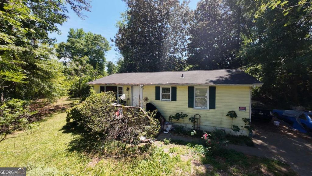 Photo of 2313 Poplar Avenue, Morrow, GA 30260 (MLS # 10734291)