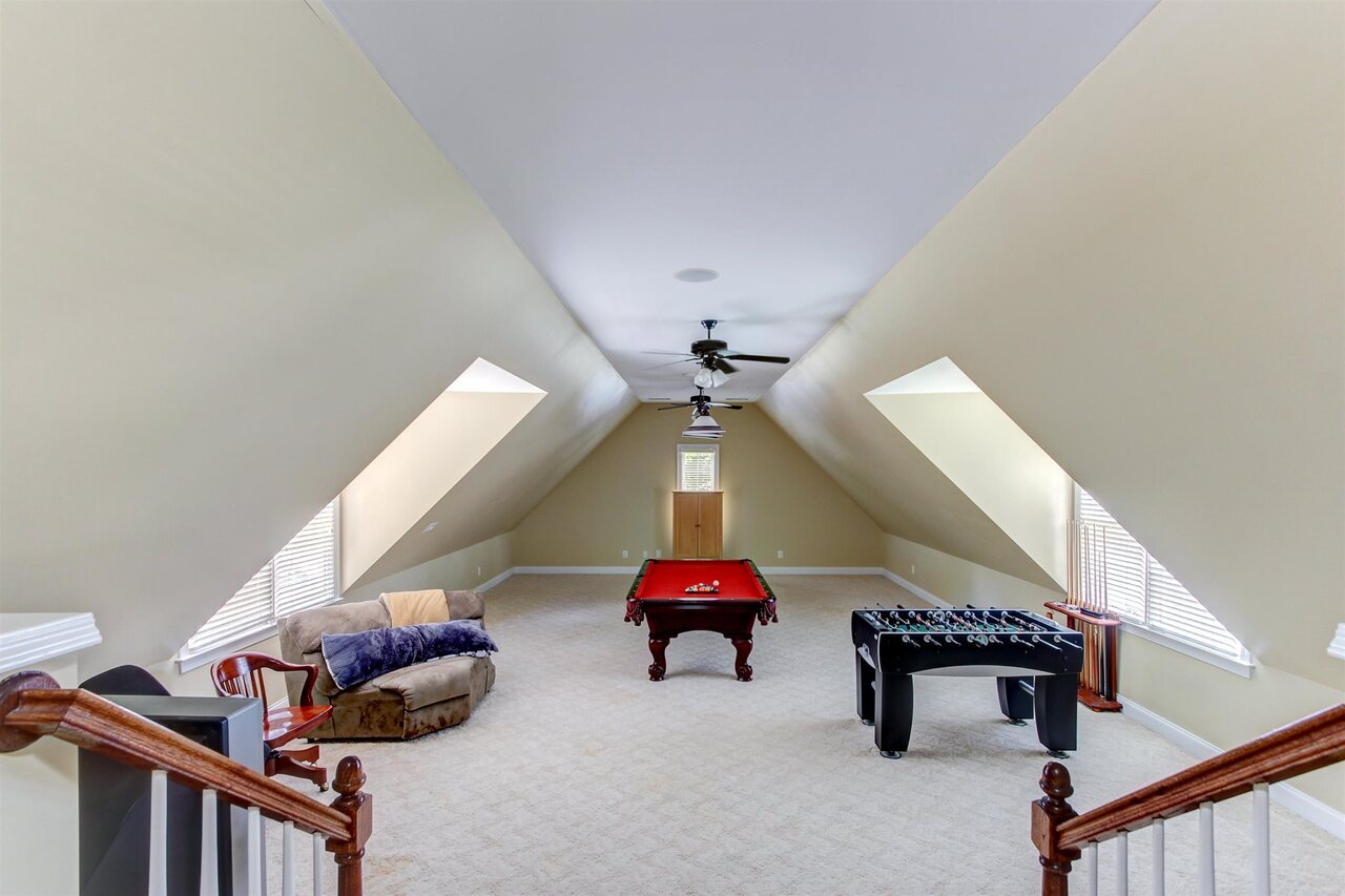 The Point On Lake Kedron - Residential