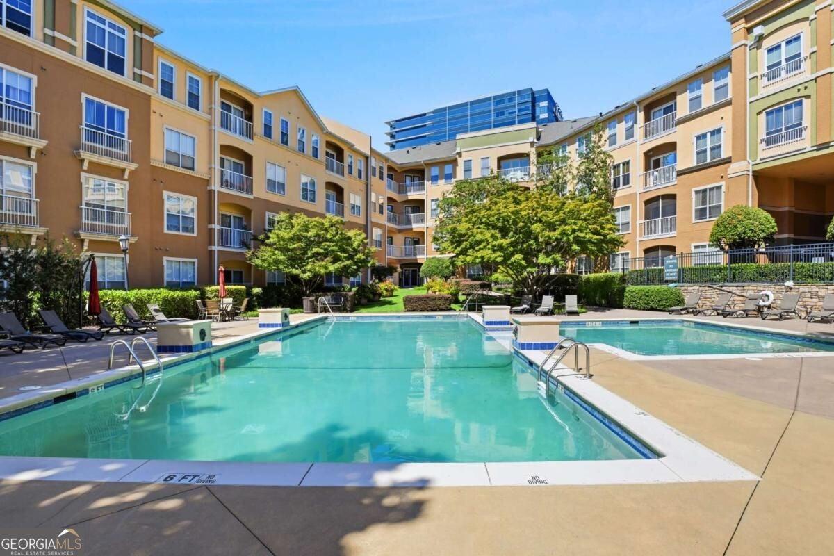 10 Perimeter Summit BLVD NE 4220