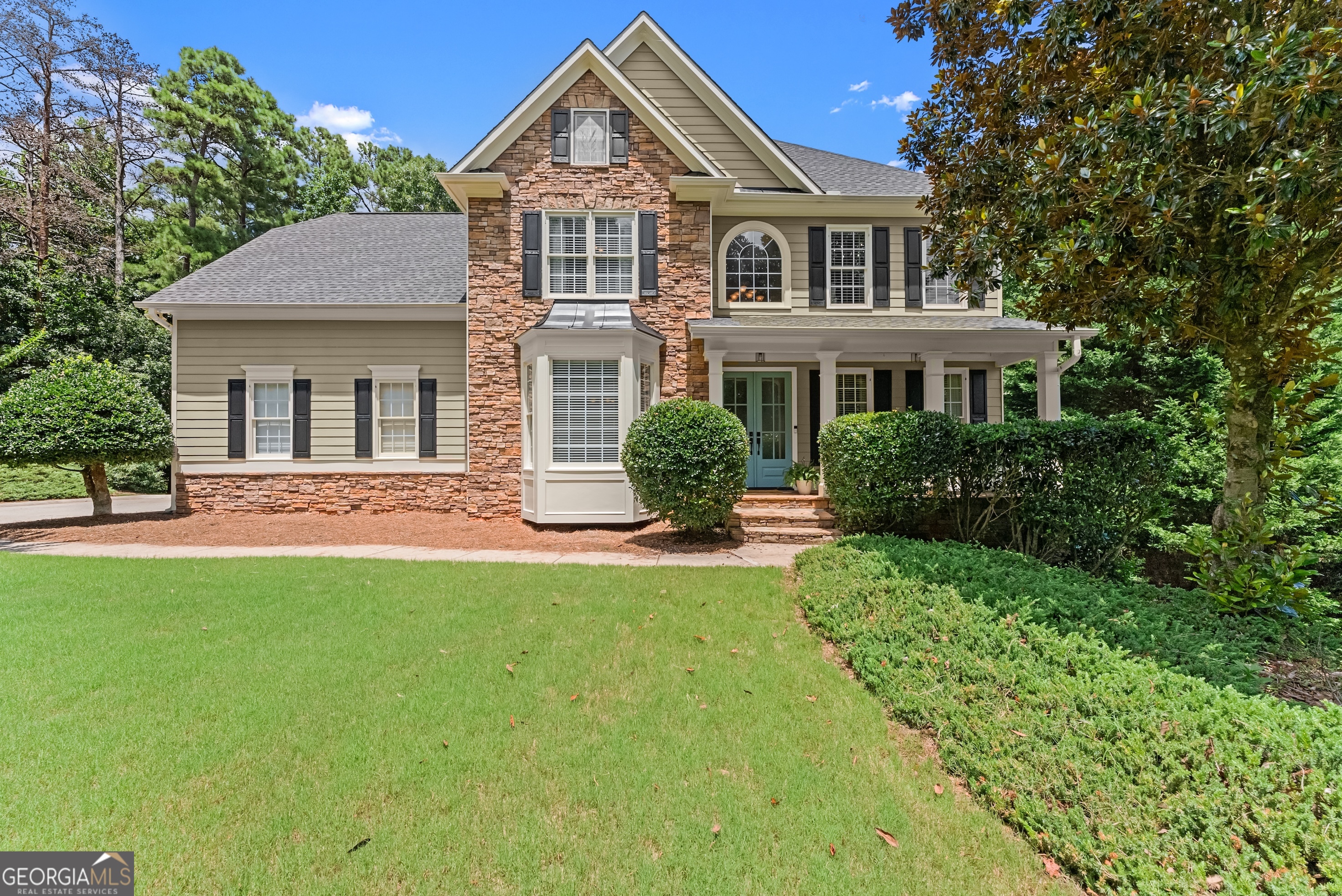 4015 Eyrie Farms LN