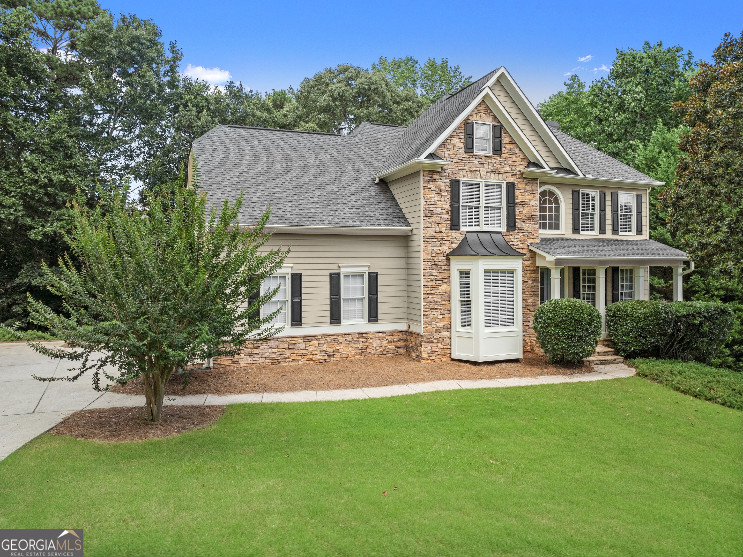 4015 Eyrie Farms LN