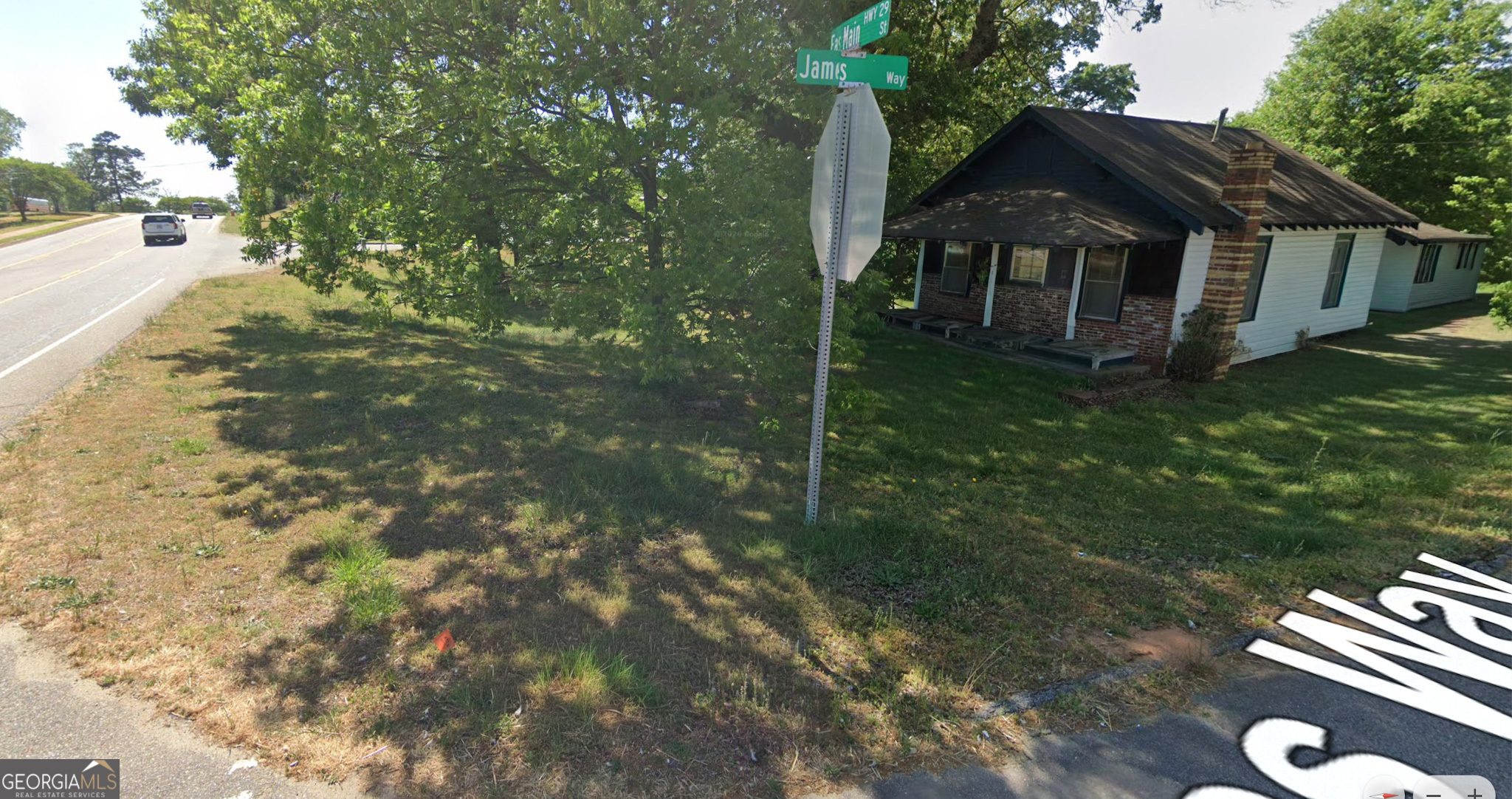 15 James WAY