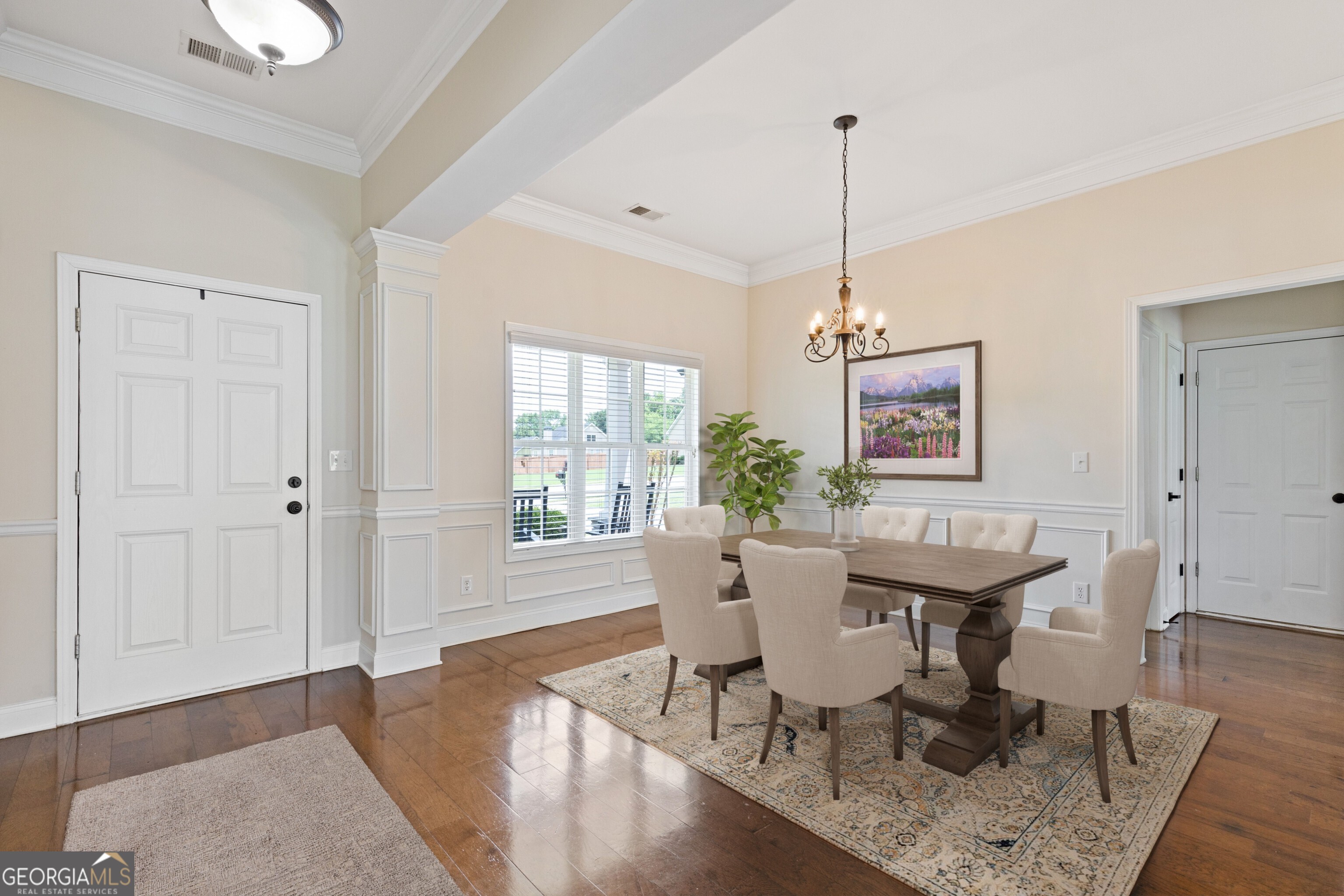 360 Finch WAY