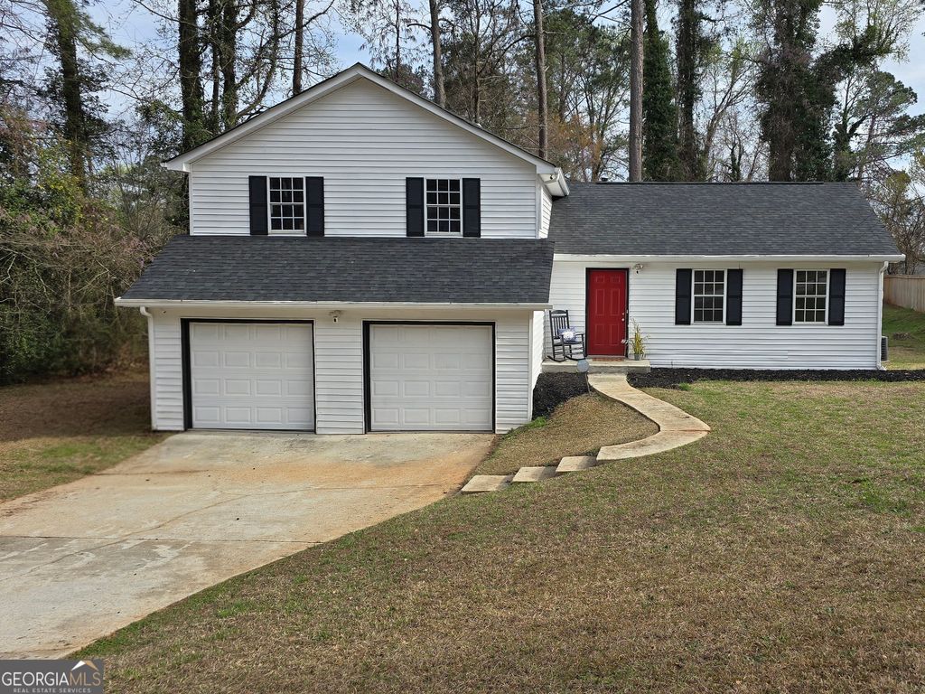 Photo of 6733 Jojanne Ln, Stonecrest, GA 30038 (MLS # 10711327)